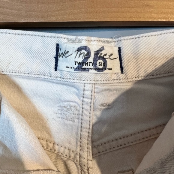 Free People - We The Free- Makai Cut Off White High Waisted Cotton Denim… - Picture 4 of 12